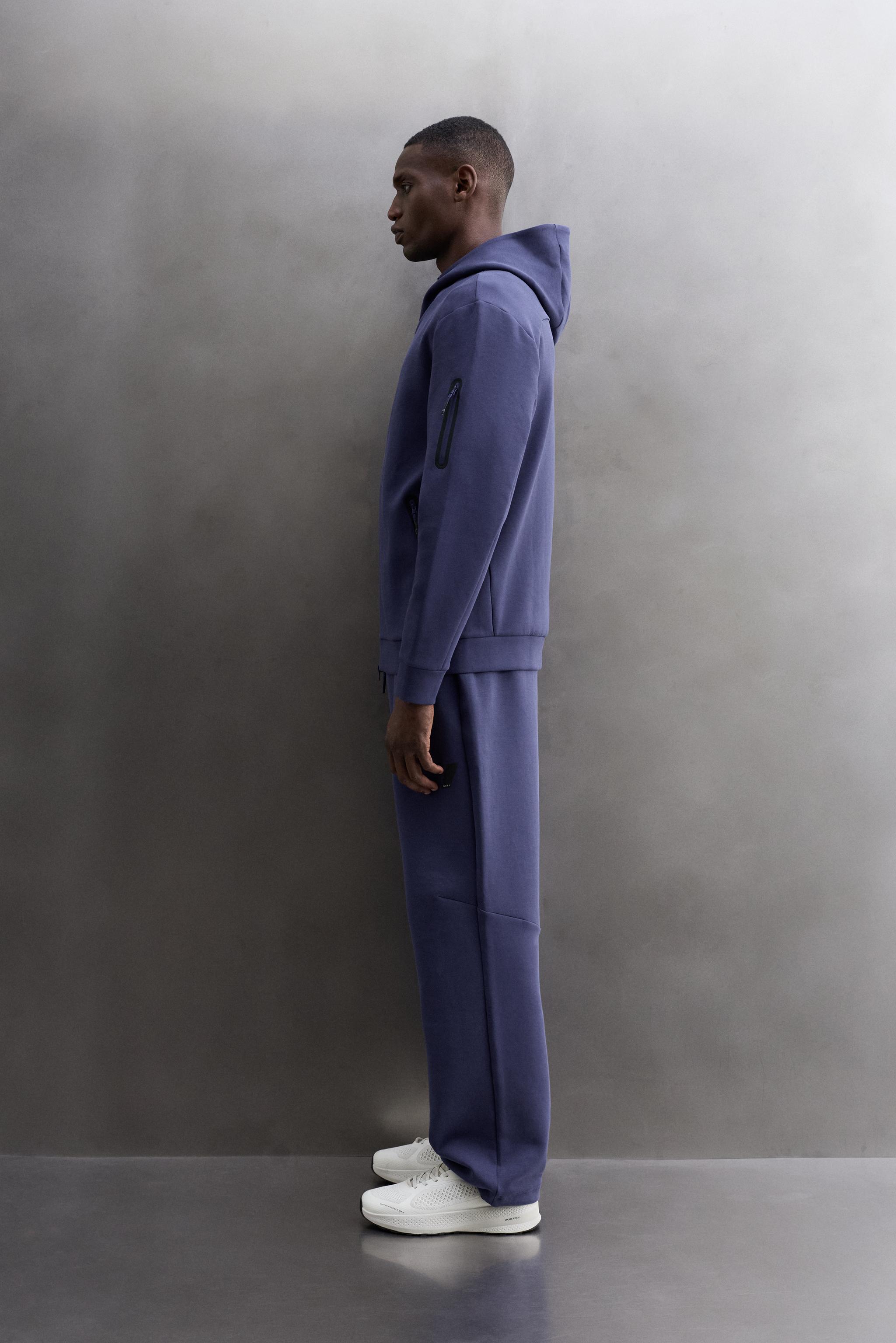 SWEAT-SHIRT TECHNIQUE ZIPPÉ À CAPUCHE